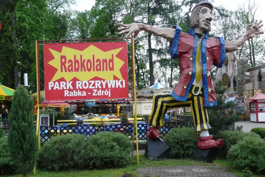 Rabkoland zábavný park navštevujú rodiny s deťmi (už od 2 rokov) práve kvôli jedinečným atrakciám. 