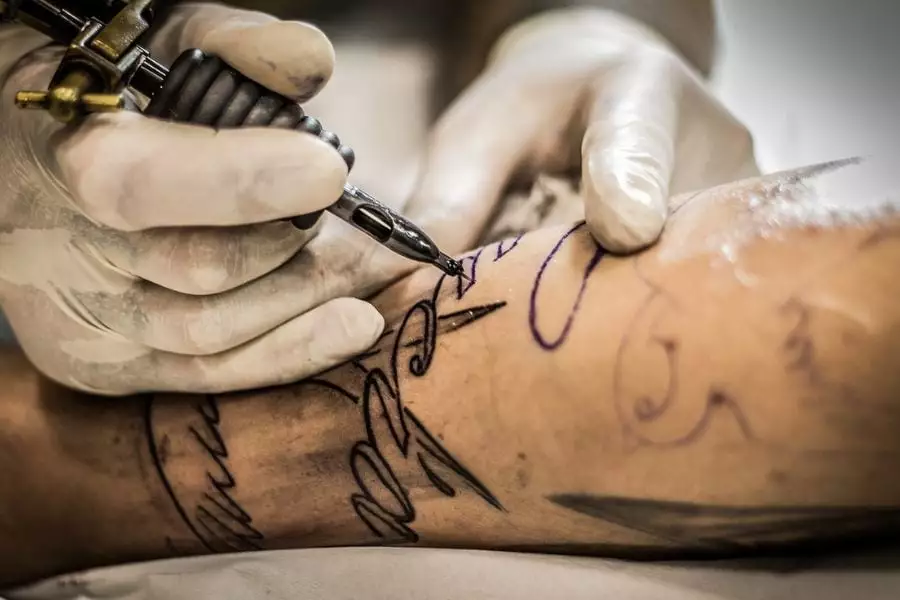 Tetovanie má v obľube čoraz viac ľudí, nielen z estetického hľadiska, ale dôležitý je pre nich aj význam tetovania. 