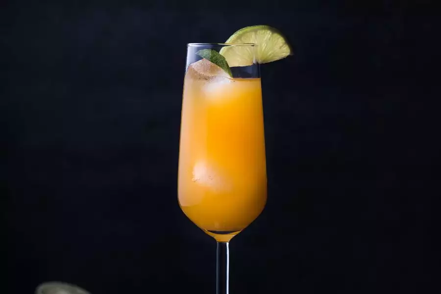 Mimosa drink je obľúbeným nápojom počas slávnostných udalosti, medzi ktoré patrí napríklad svadba. 